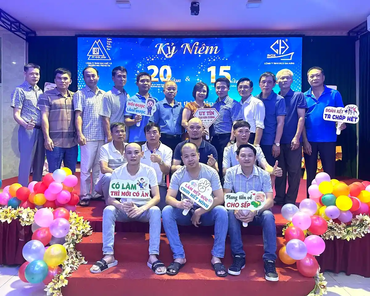 kỷ niệm thành lập công ty Inox Gia Hưng