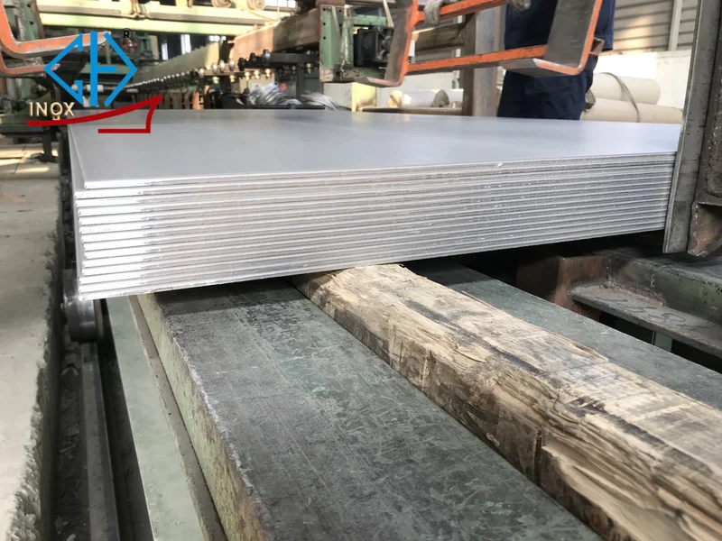 đặc điểm tấm inox