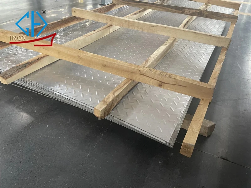 ứng dụng tấm inox chống trượt