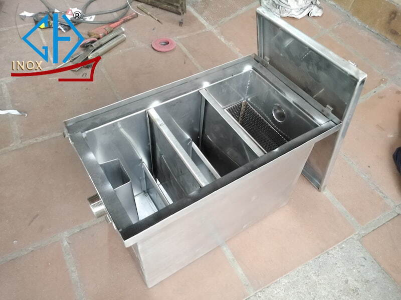 Nên chọn bể tách mỡ inox hay thùng lọc mỡ nhựa