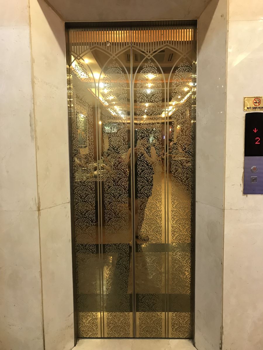 Cửa Tầng Hoa Văn 5