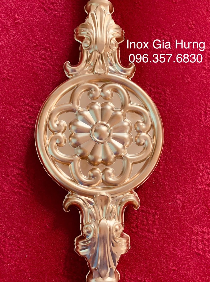 Hoa Văn Phú Quý - Vàng