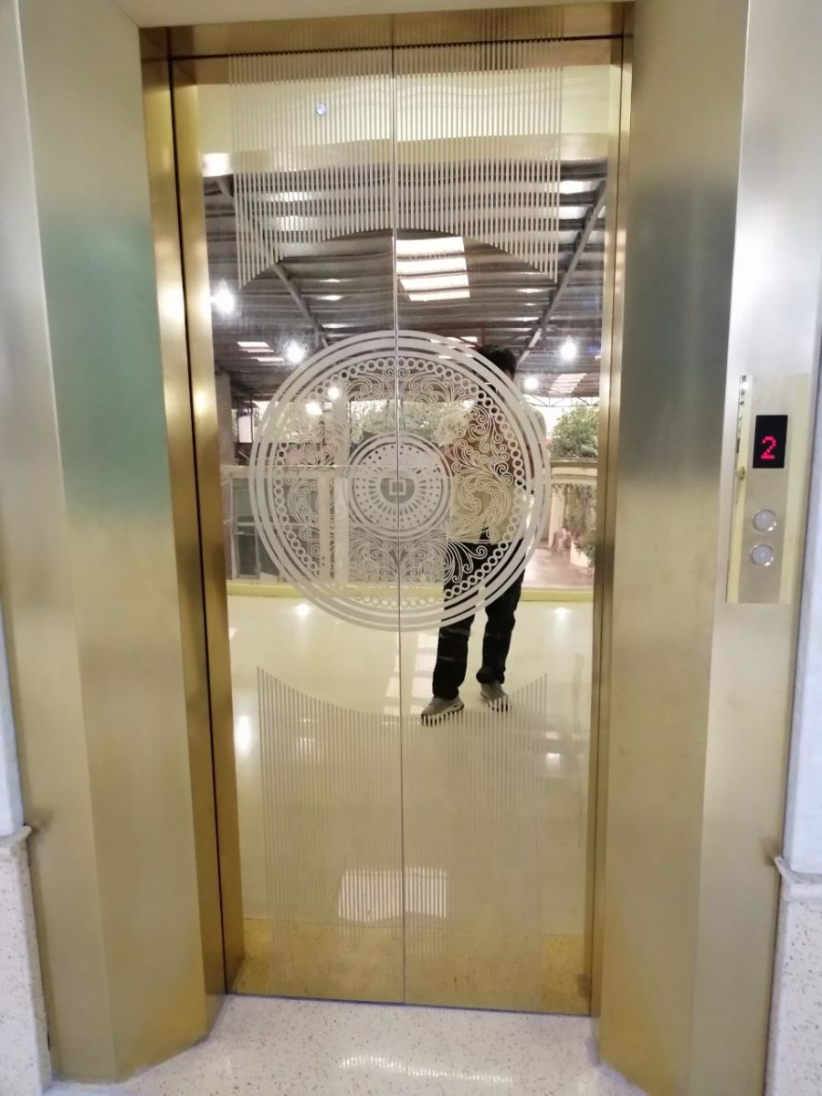 Inox cửa tầng thang máy - Hoa văn 